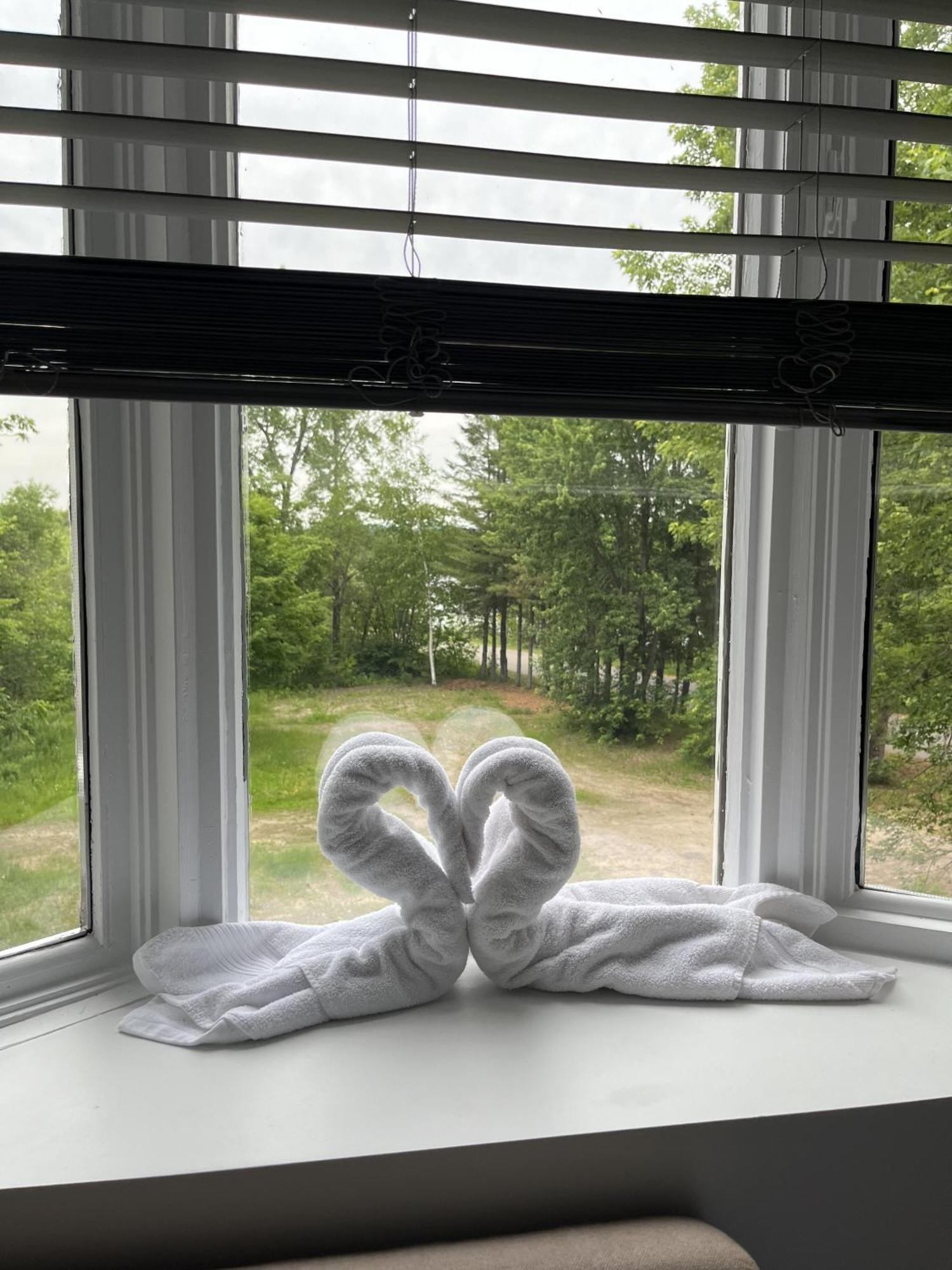 Auberge De Ferme-Neuve Lac-Saint-Paul Экстерьер фото