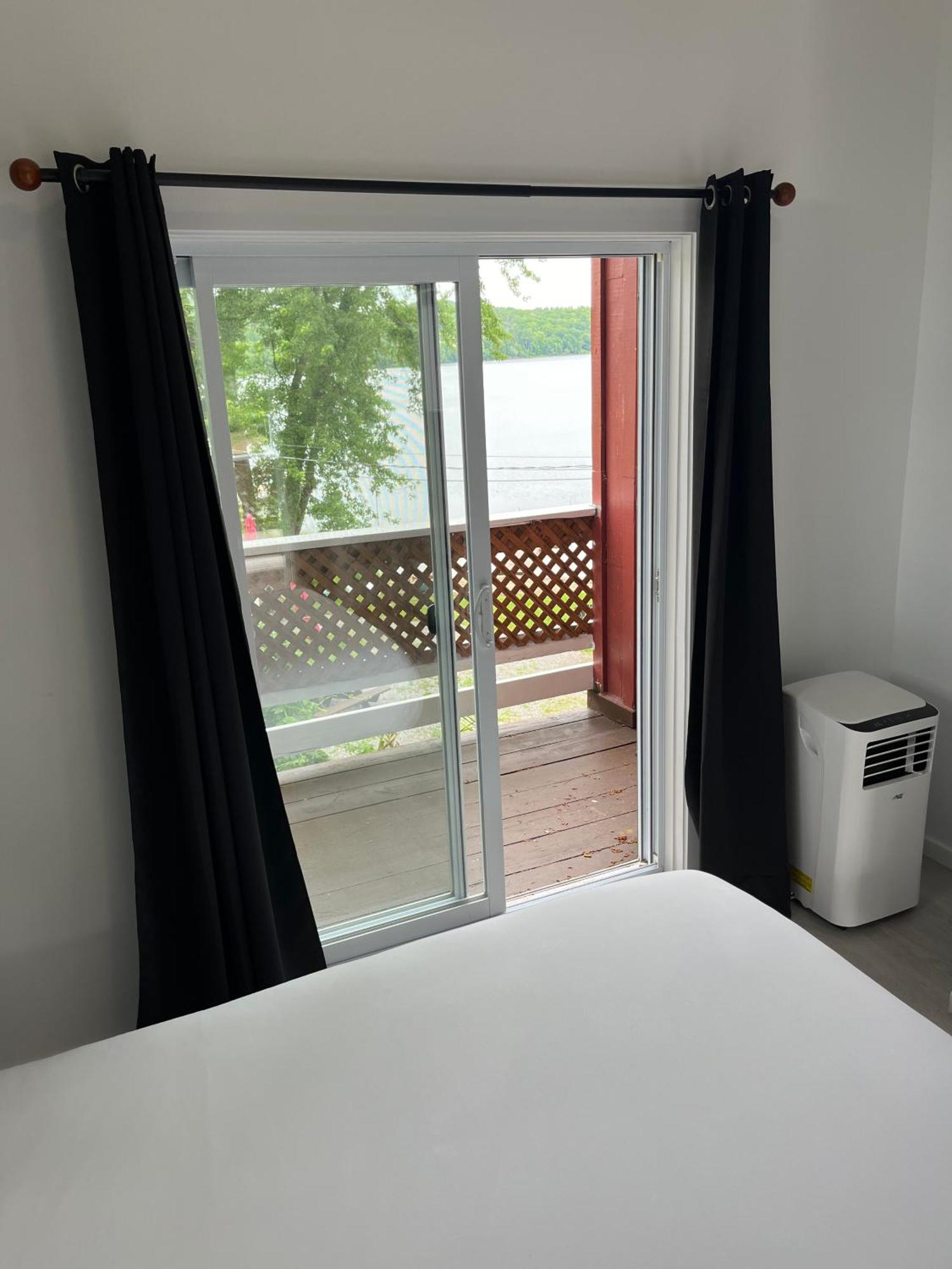 Auberge De Ferme-Neuve Lac-Saint-Paul Экстерьер фото