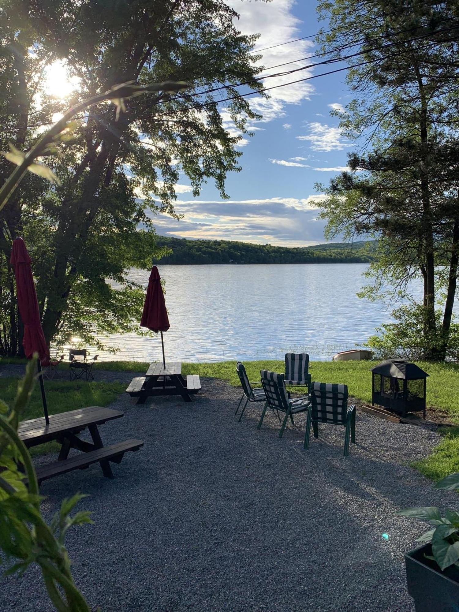 Auberge De Ferme-Neuve Lac-Saint-Paul Экстерьер фото